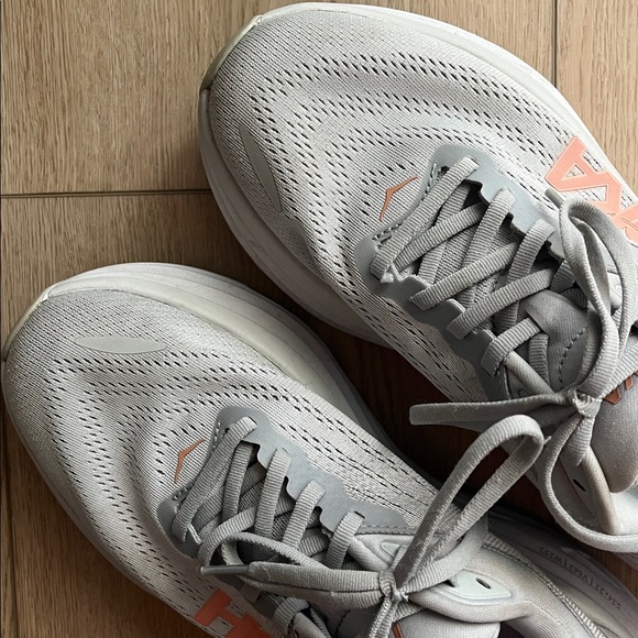 Hoka Women's Bondi 8 - Picture 5 of 11